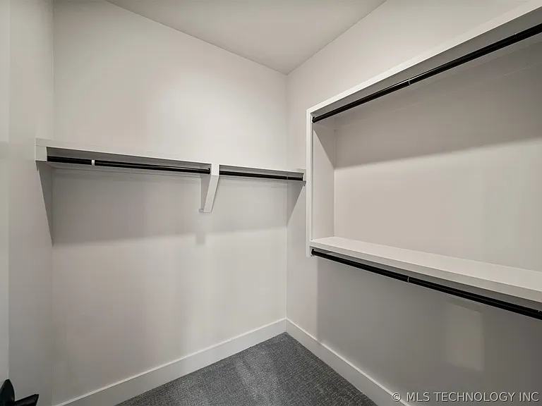 3777 Riverside Dr #3777 — Photo 48