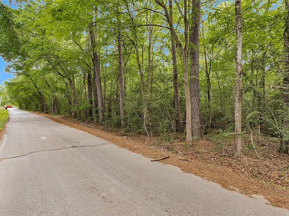 3rd image of 15686 Ben Wiggins Rd