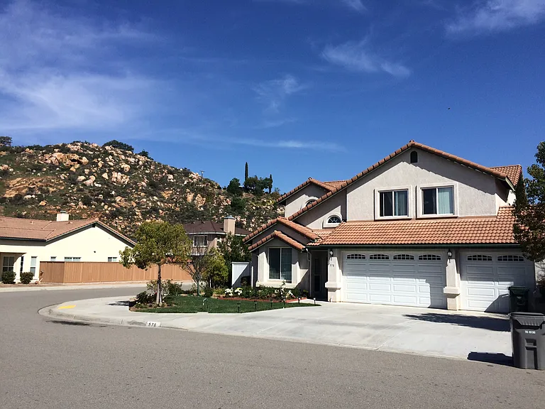 578 Dimaio Way — Photo 3
