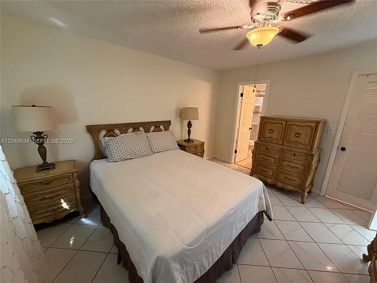 8135 Sunrise Lakes Blvd #210 — Photo 23