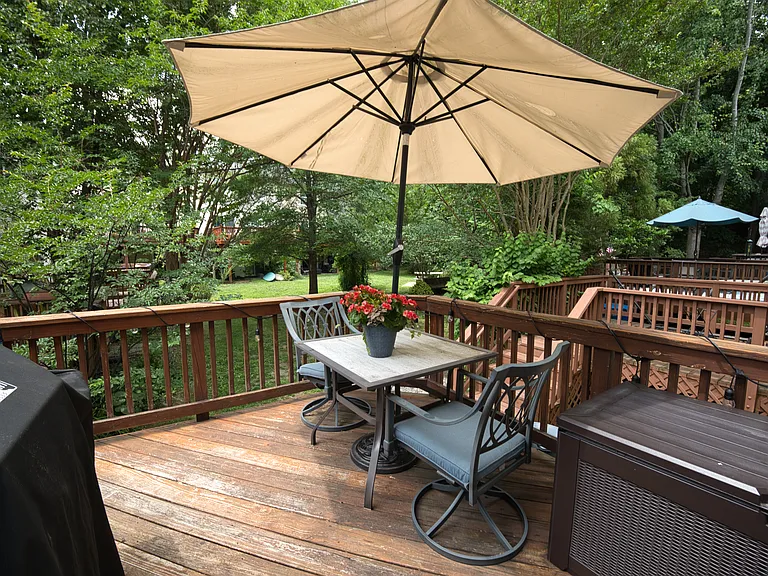 149 Quiet Waters Pl — Photo 22