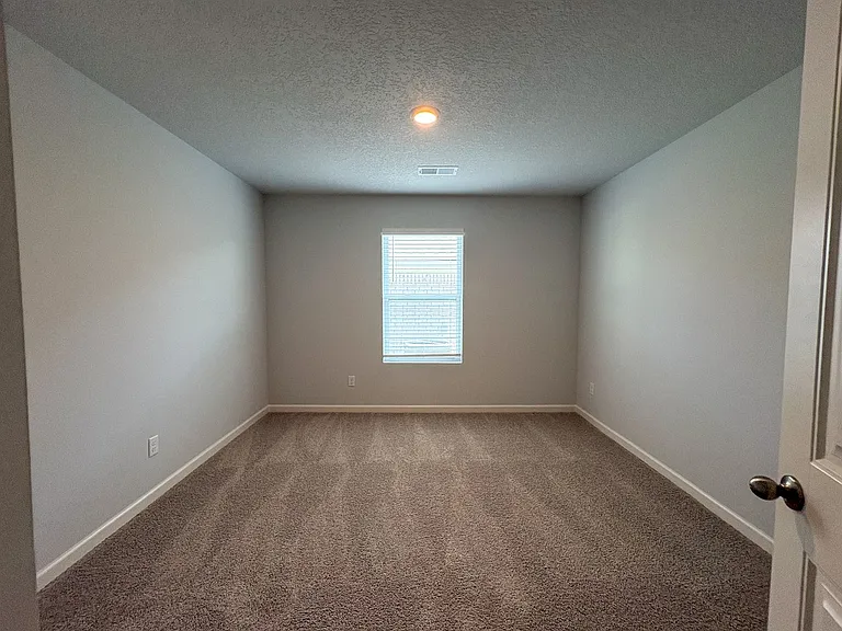 15 S Thorn Tree St — Photo 13