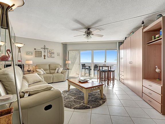 3rd image of 710 N Ocean Boulevard #911
