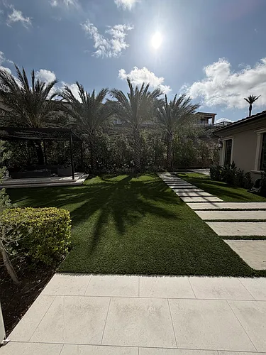 114 Lanzon Photo 1
