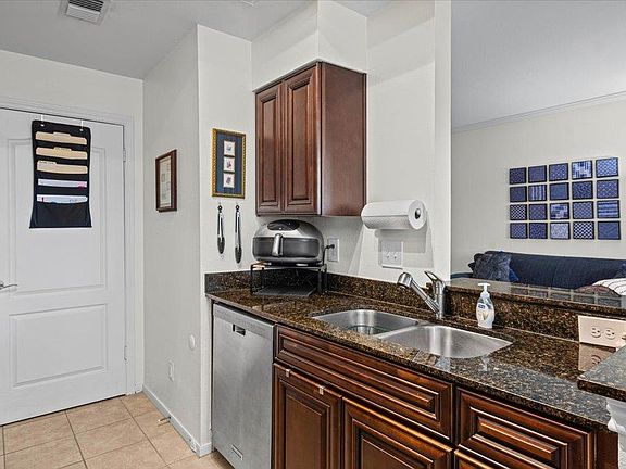 4th image of 6000 Shepherd Mountain Cv Unit 2109