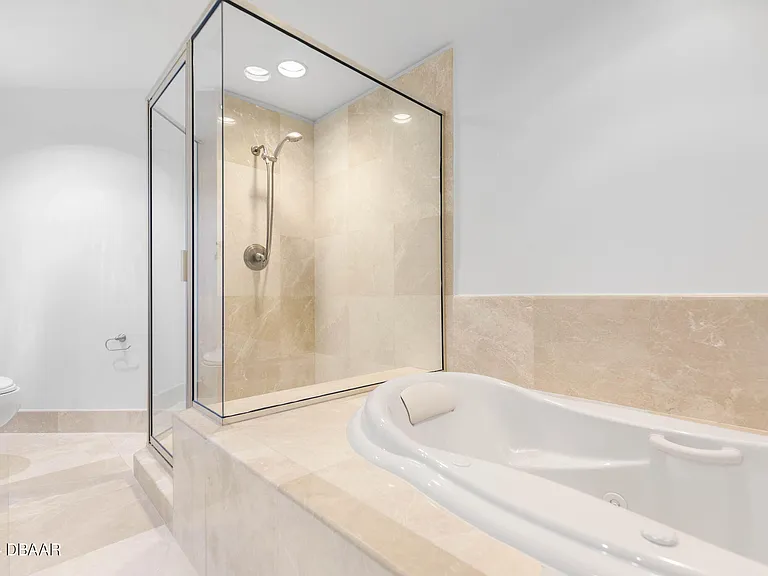 231 Riverside Dr #12091 — Photo 54