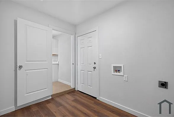 4 bed, 1398 sqft, $2,100 — Photo 4