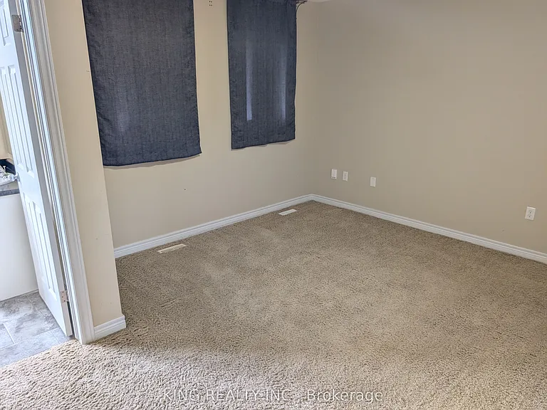 1834 Reilly Walk — Photo 14