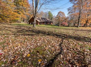 102 Old Center Rd, Deerfield, NH 03037