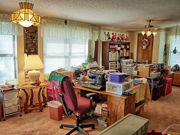 sunroom/craftroom