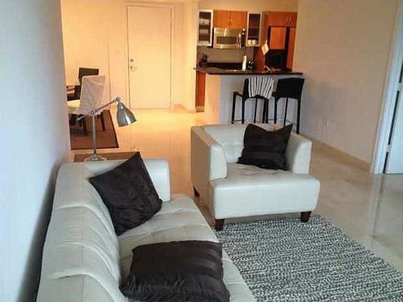 5th image of 2775 NE 187th St Ph 26