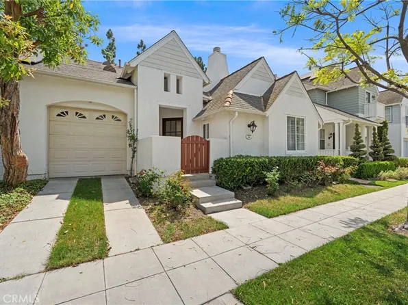 66 Turnbury Ln, Irvine, CA 92620