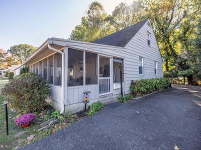 412 W Cedar Ave, Oaklyn, NJ, 08107