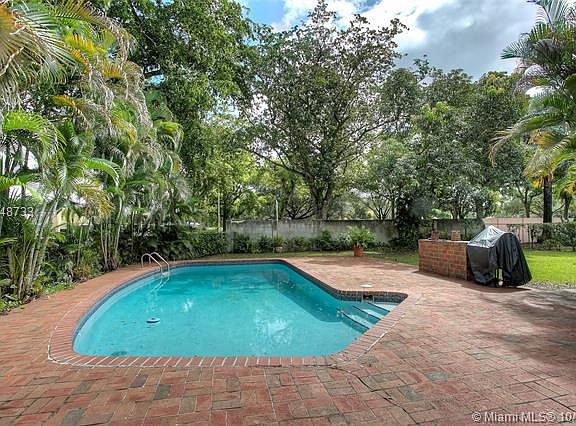 3rd image of 15131 Menteith Pl