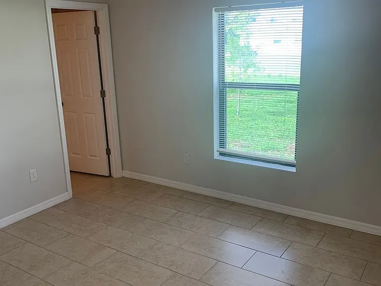 1026 Andalusia Blvd — Photo 5
