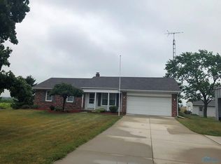 23056 Lime City Rd, Perrysburg, OH 43551