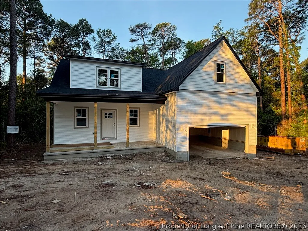 5 bed, 3.5 bath, 2620 sqft, $2,650 — Photo 1