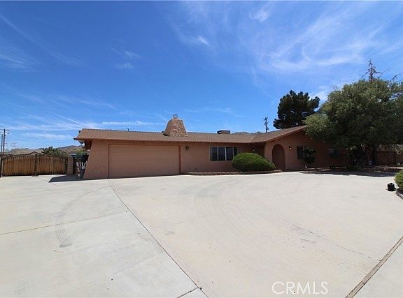 2nd image of 57801 San Tropeze Dr