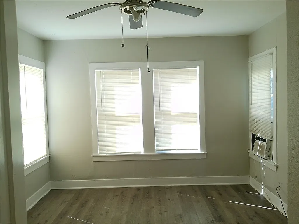2 bed, 1.0 bath, 1312 sqft, $895 — Photo 4