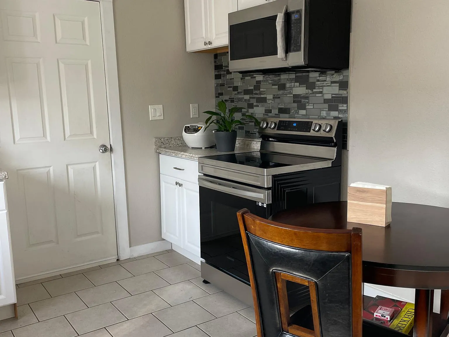 8721 SE 67th Ave — Photo 3