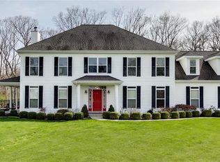 9 Peach Lake Ct, Troy, MO 63379