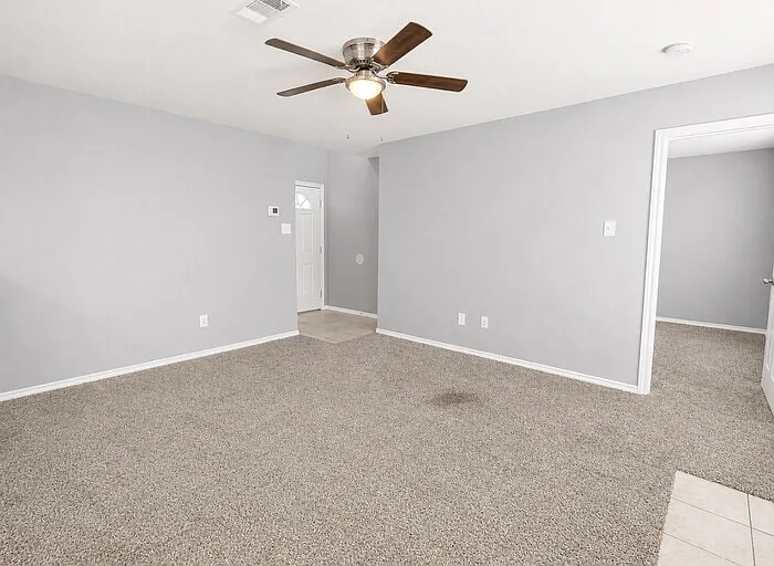 316 California Dr — Photo 6