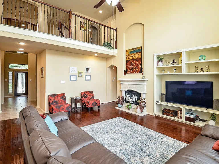 26711 Eagle Park Ln — Photo 12