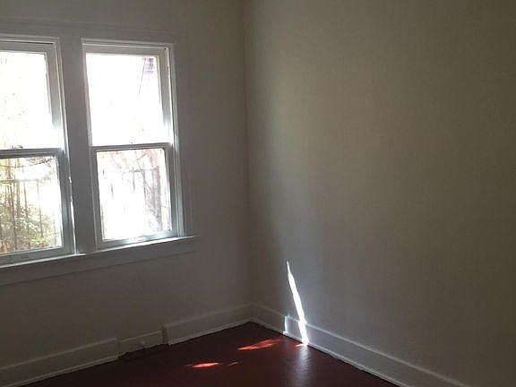 3rd image of 1280 W Sunset Blvd