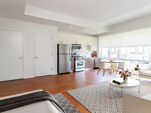 3rd image of 544 Union Ave APT 3M