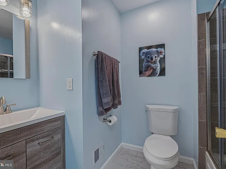 9729 Zimbro Ave — Photo 21