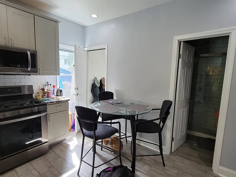 50 Amherst St — Photo 25