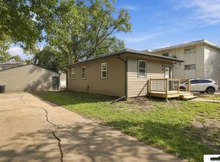 616 S 20th St, Lincoln, NE 68510