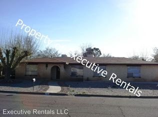 1712 Aspen Ct, Las Cruces, NM 88005