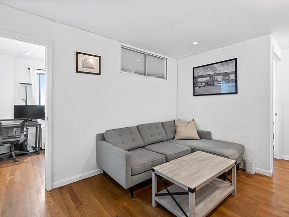 3rd image of 159 Bleecker St APT 4C