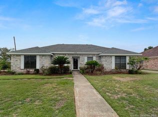 1301 Covey Ln, Lake charles, LA 70605