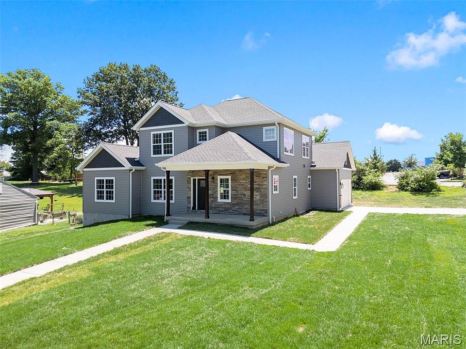 1st image of 106 Highview Dr