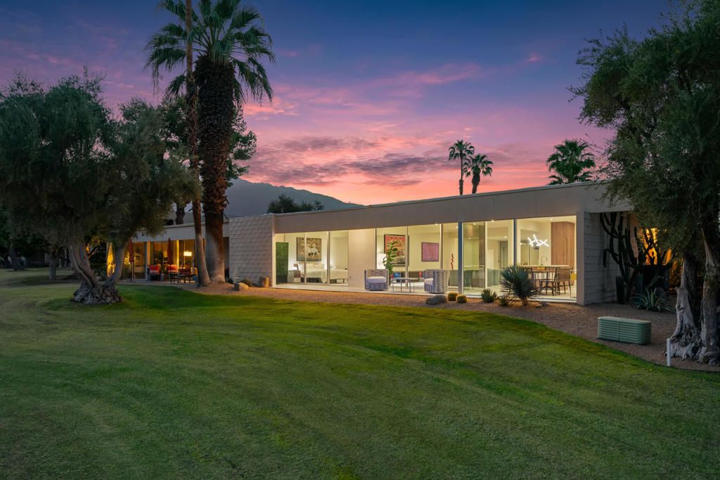 133 Desert Lakes Drive 4