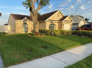 8315 Paddlewheel St, Tampa, FL 33637