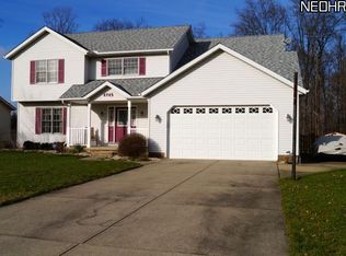 4745 Baywood Dr, Brunswick, OH 44212