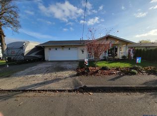 1335 1st Ave, Sweet Home, OR 97386