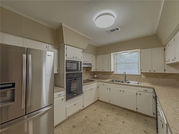4th image of 6312 Mil Mar Blvd
