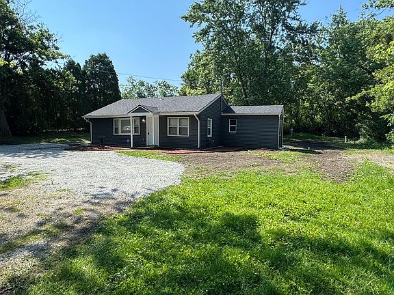 3rd image of 3517 Flossmoor Rd