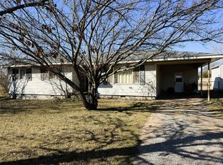 420 N Dawson St, Meeker, OK 74855