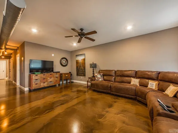 7910 Edgemont Rd Suite 301, Higden, AR 72067