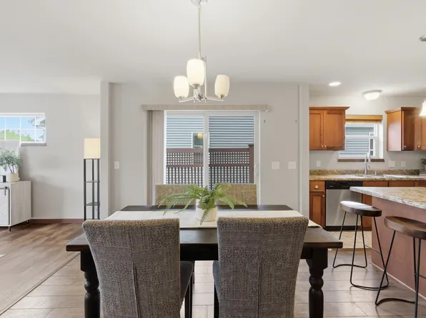 705 Reflection Dr, Verona, WI 53593