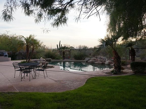4th image of 12124 N 137th Way