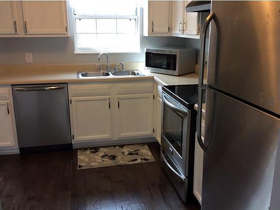 2nd image of 314 Lindsey St