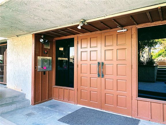 3rd image of 125 S Sierra Madre Blvd Unit 216
