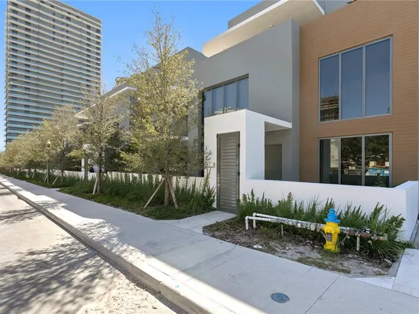 3020 W Santiago St #8, Tampa, FL 33629