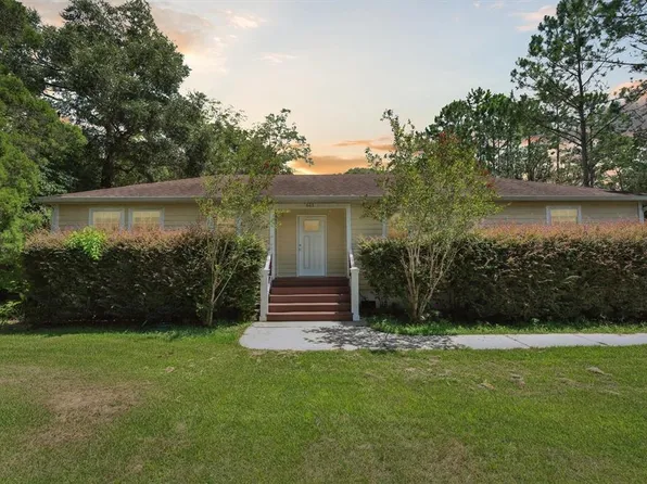 611 NE 2nd St, Williston, FL 32696